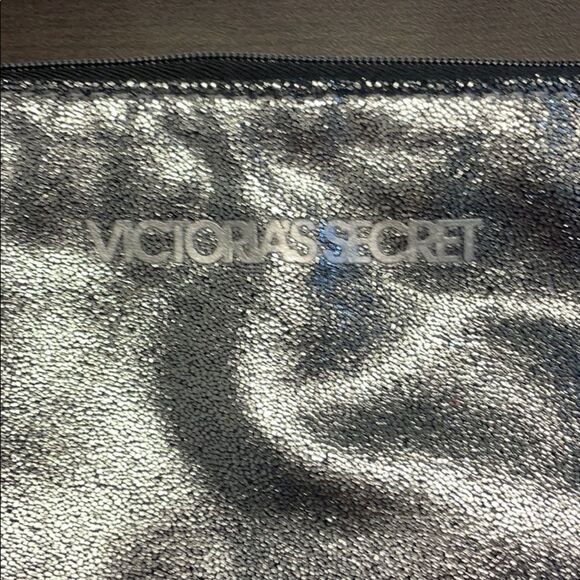 Victoria's Secret shimmer Makeup Bag BOGO - Picture 2 of 4
